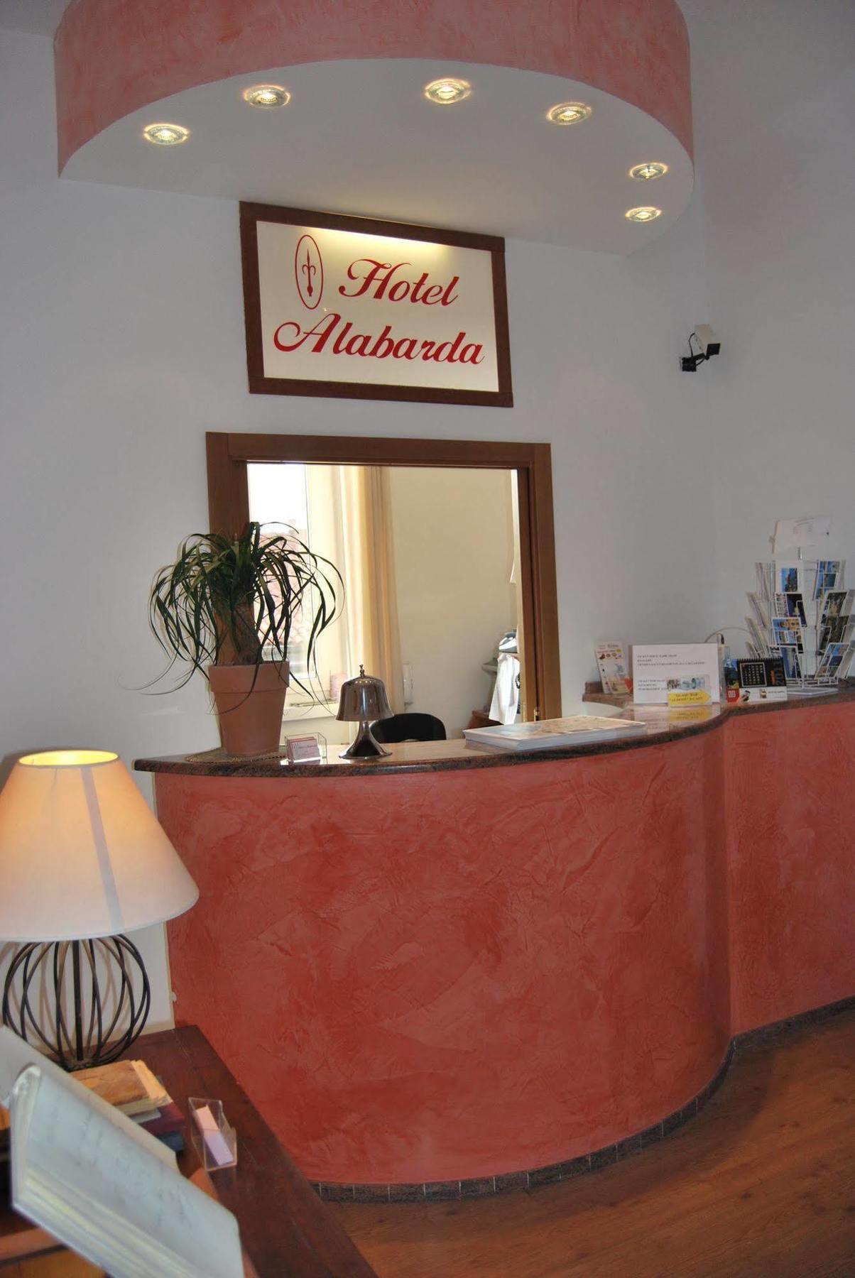 Hotel Alabarda トリエステ エクステリア 写真